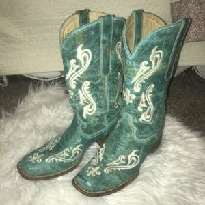 EUC Corral Turquoise Square Toe Cowboy Boots Sz. 9